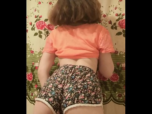 ❤️ Neska gazte sexy galtzak kentzen kameraren aurrean ️❌ Kalitatezko pornoa gurean eu.dickies-shop.ru ☑
